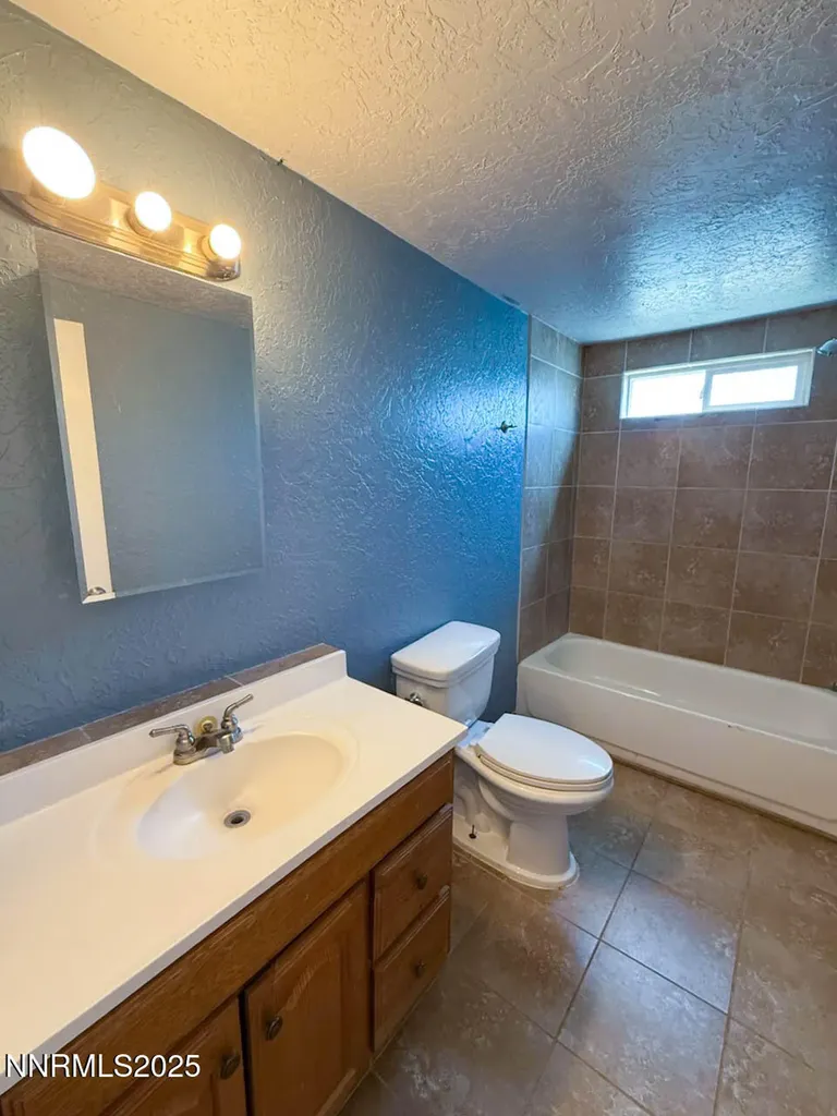 4120 Jupiter Winnemucca NV 89445