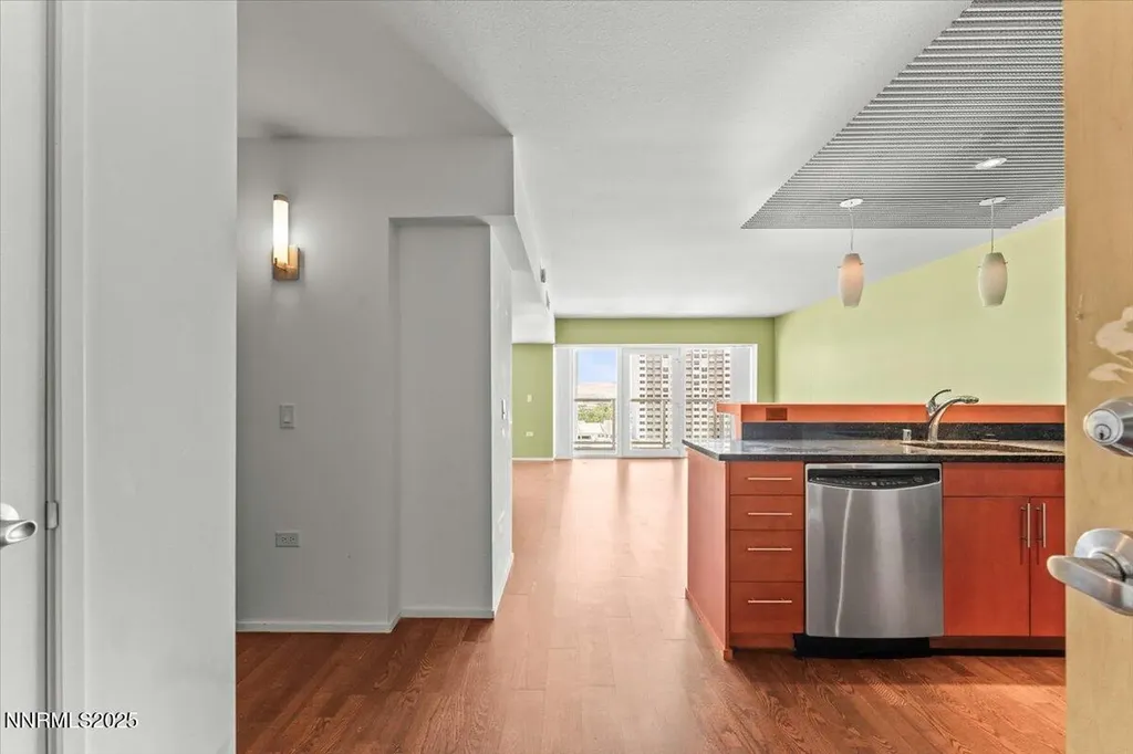 255 Sierra Reno NV 89501