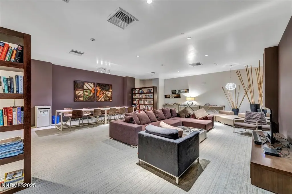 255 Sierra Reno NV 89501