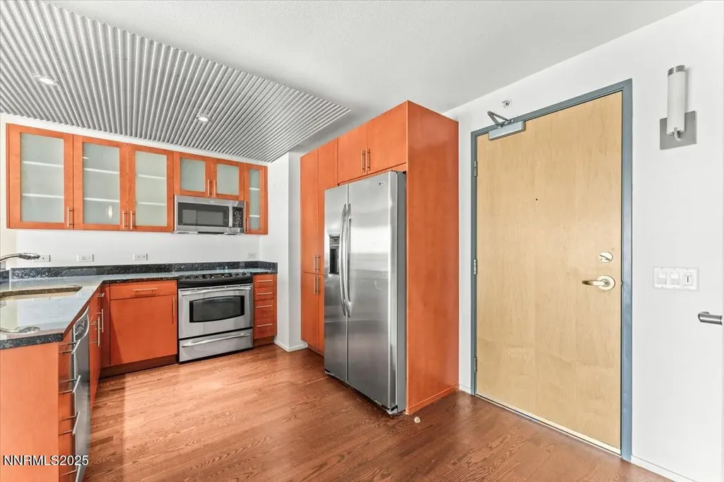 255 Sierra Reno NV 89501