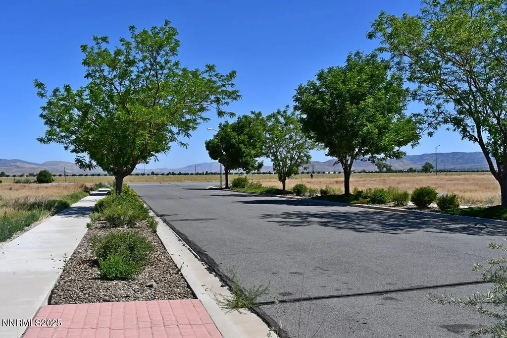 1795 U.s. Highway 395 Minden NV 89423