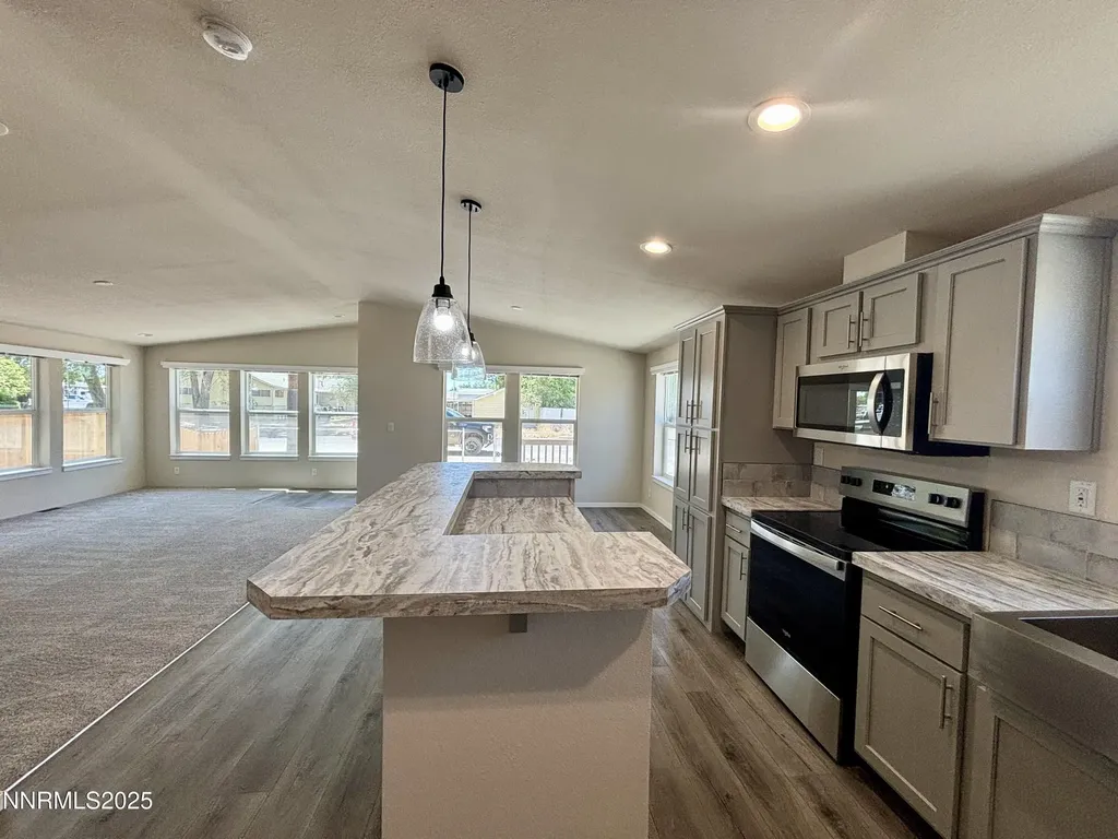 750 16th Lovelock NV 89419
