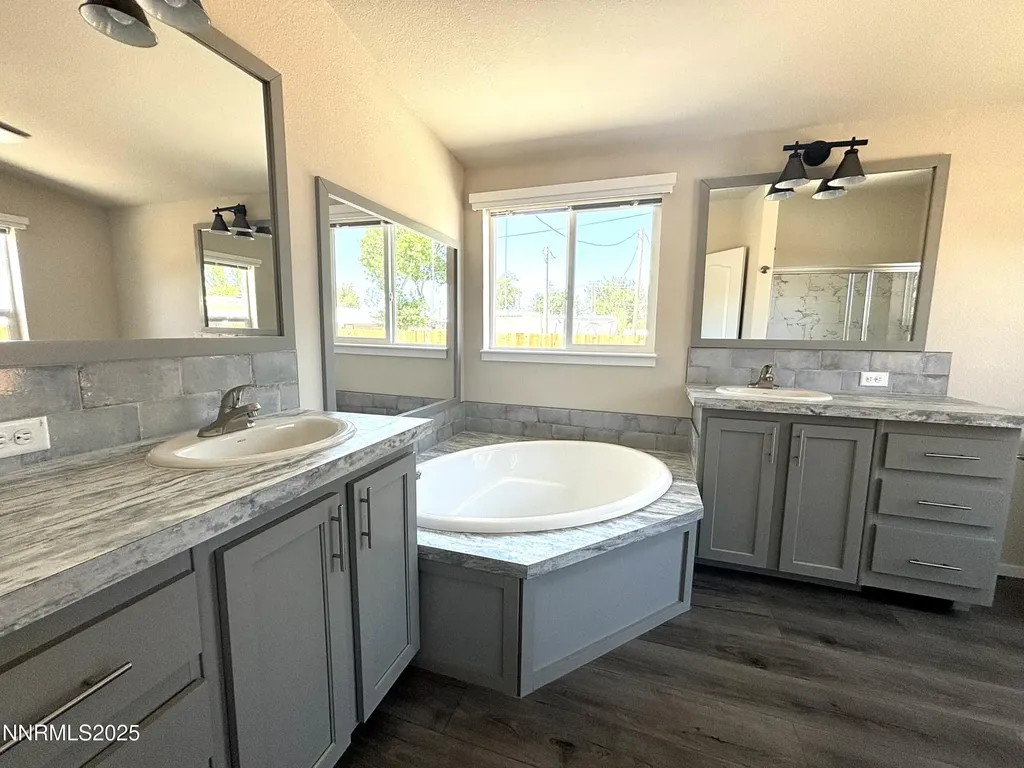 750 16th Lovelock NV 89419