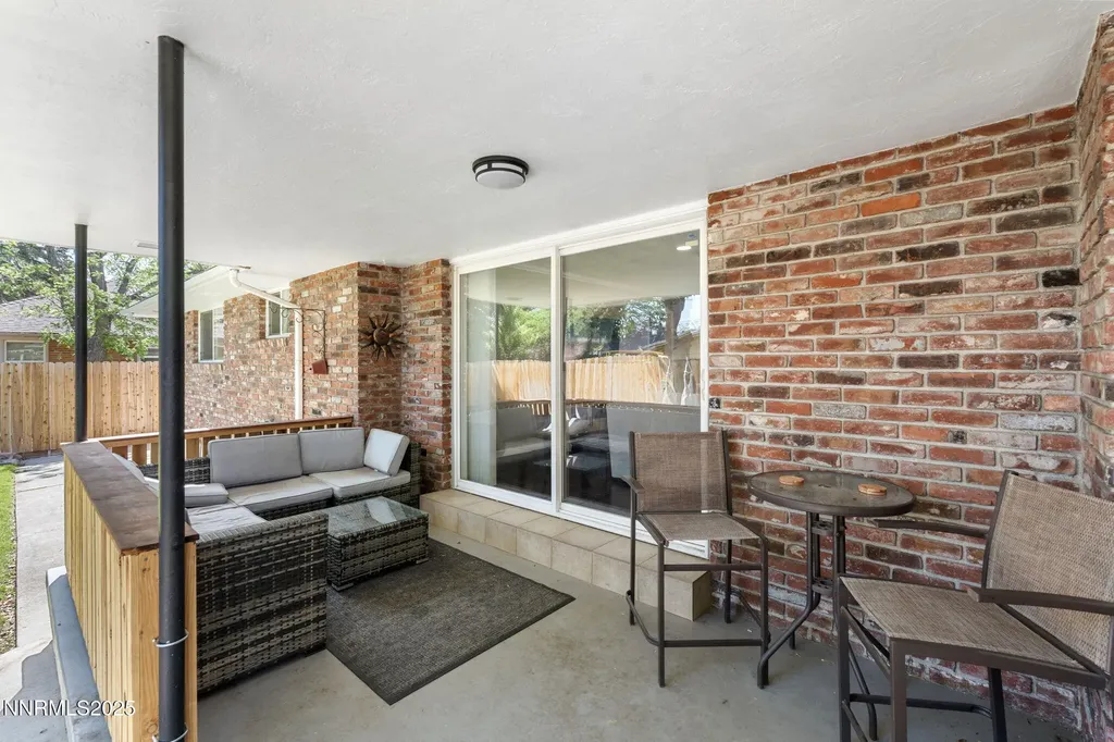 1445 California Reno NV 89509