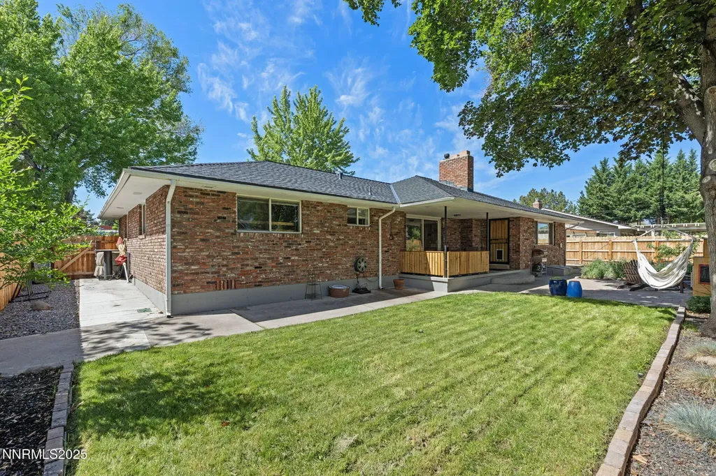 1445 California Reno NV 89509