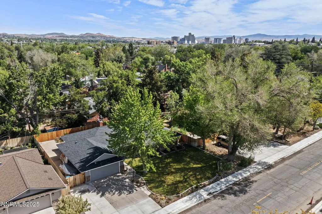 1445 California Reno NV 89509