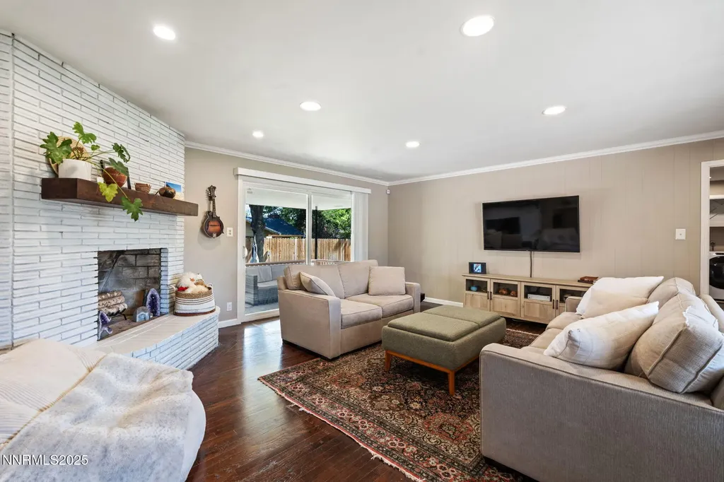 1445 California Reno NV 89509