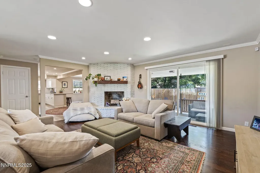1445 California Reno NV 89509