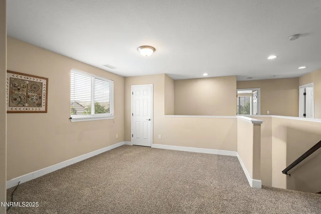 2000 Long Hollow Reno NV 89521
