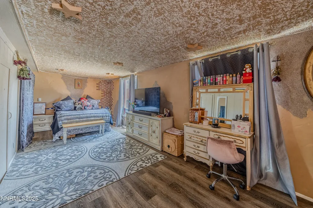 530 2nd Sun Valley NV 89433