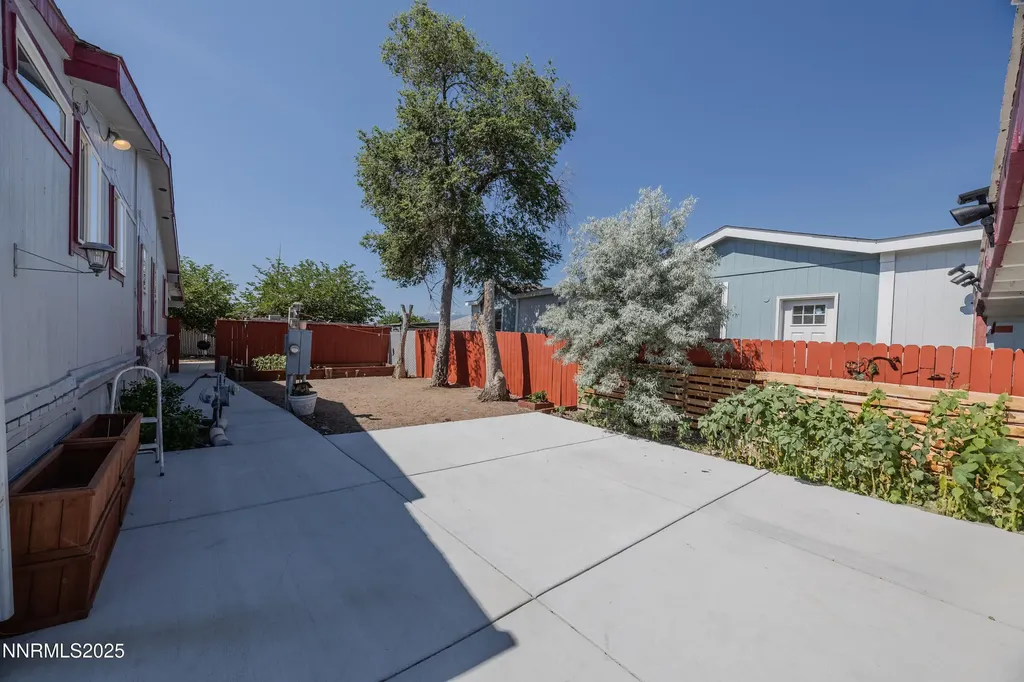 530 2nd Sun Valley NV 89433