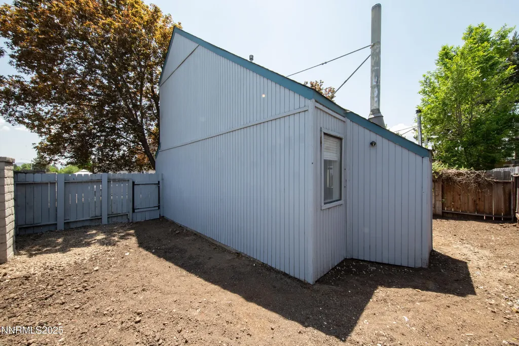 2510 Betsy Sparks NV 89431