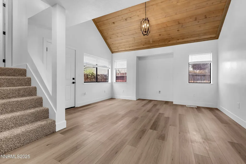2510 Betsy Sparks NV 89431