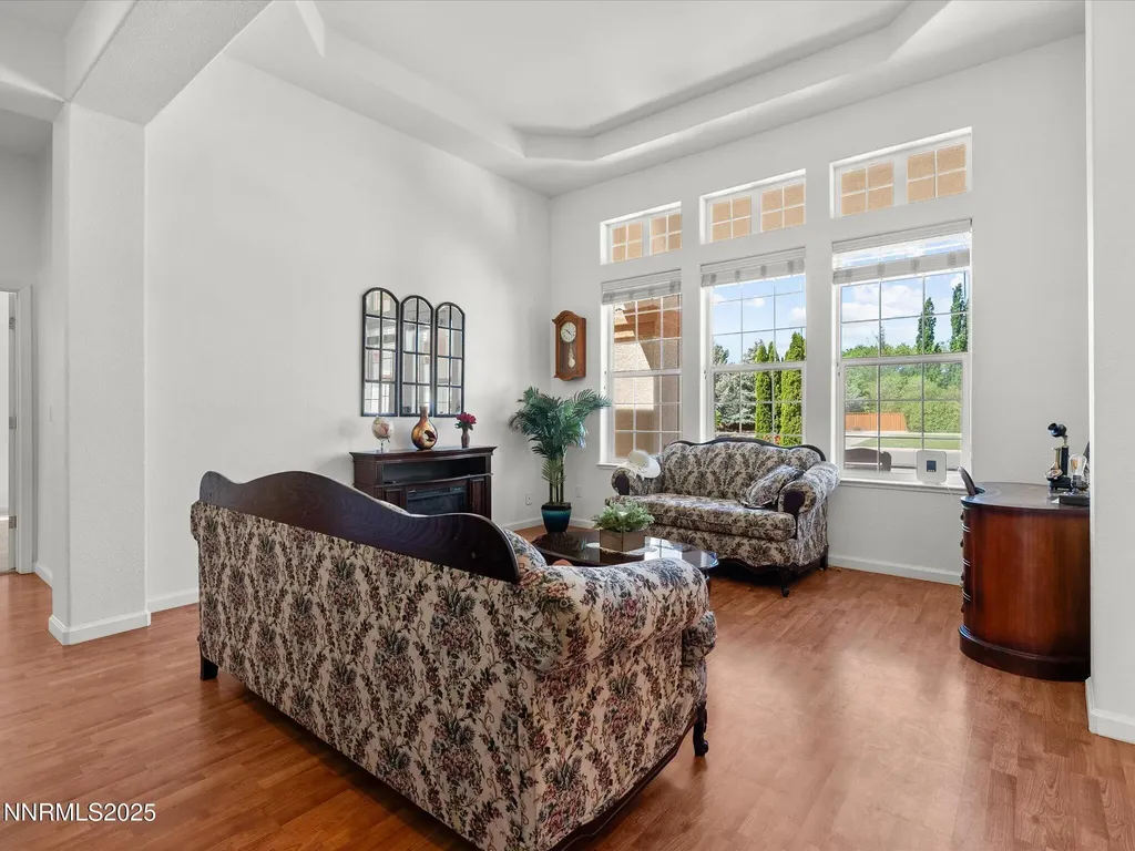 8042 Calabaza Sparks NV 89436