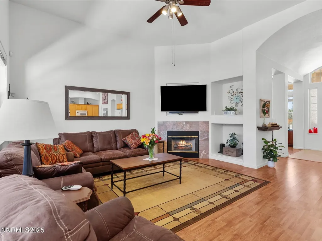 8042 Calabaza Sparks NV 89436