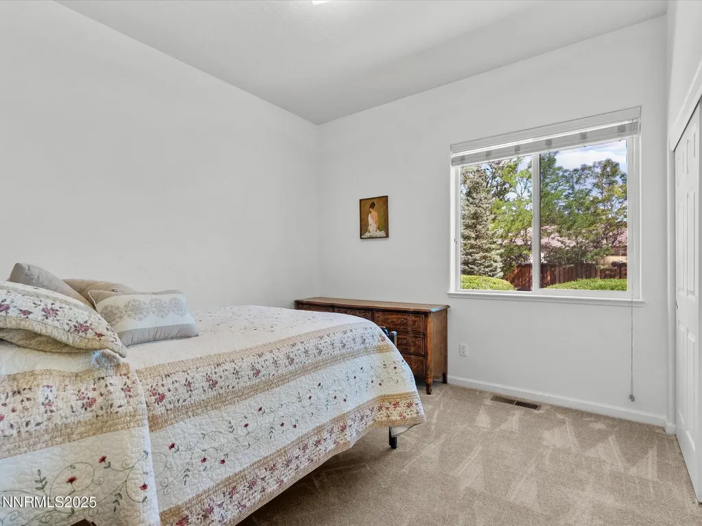8042 Calabaza Sparks NV 89436