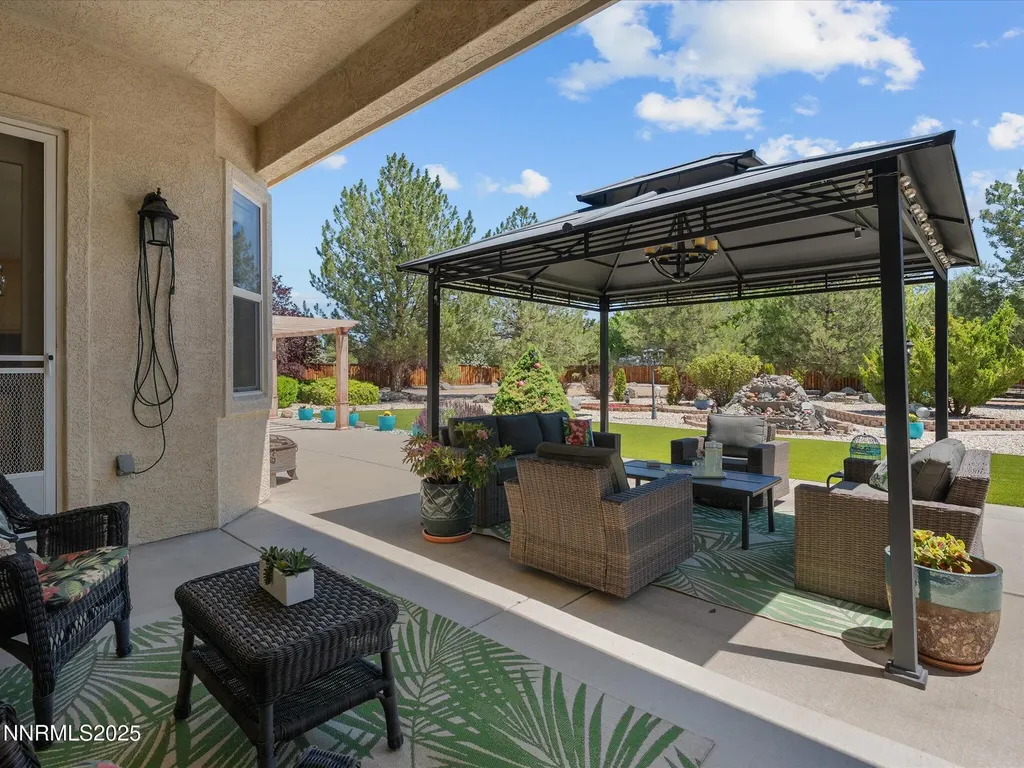 8042 Calabaza Sparks NV 89436