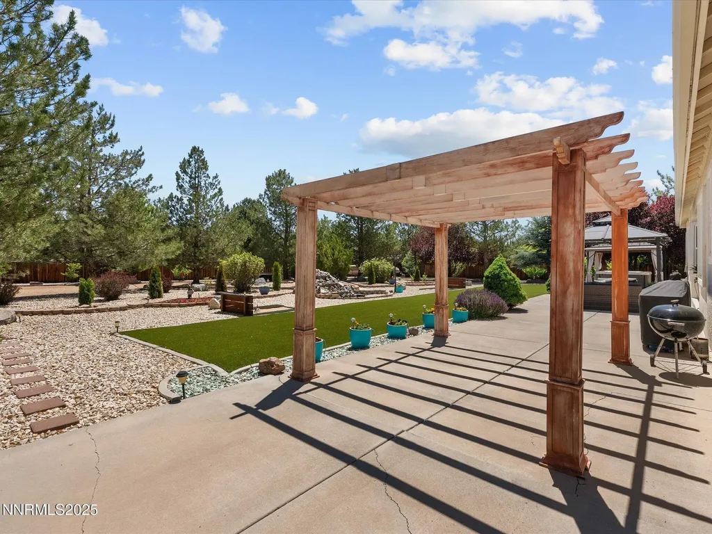 8042 Calabaza Sparks NV 89436