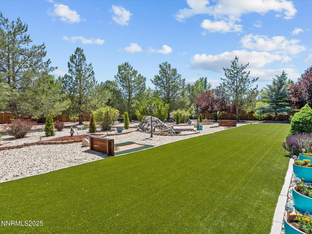 8042 Calabaza Sparks NV 89436