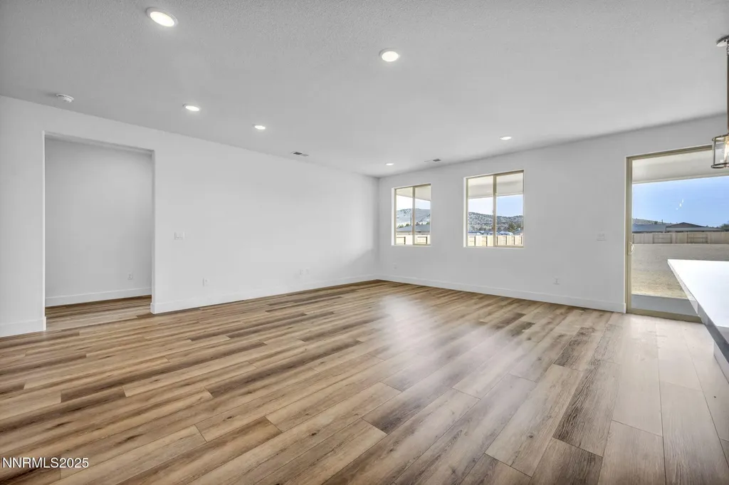 8608 Crandell Reno NV 89506