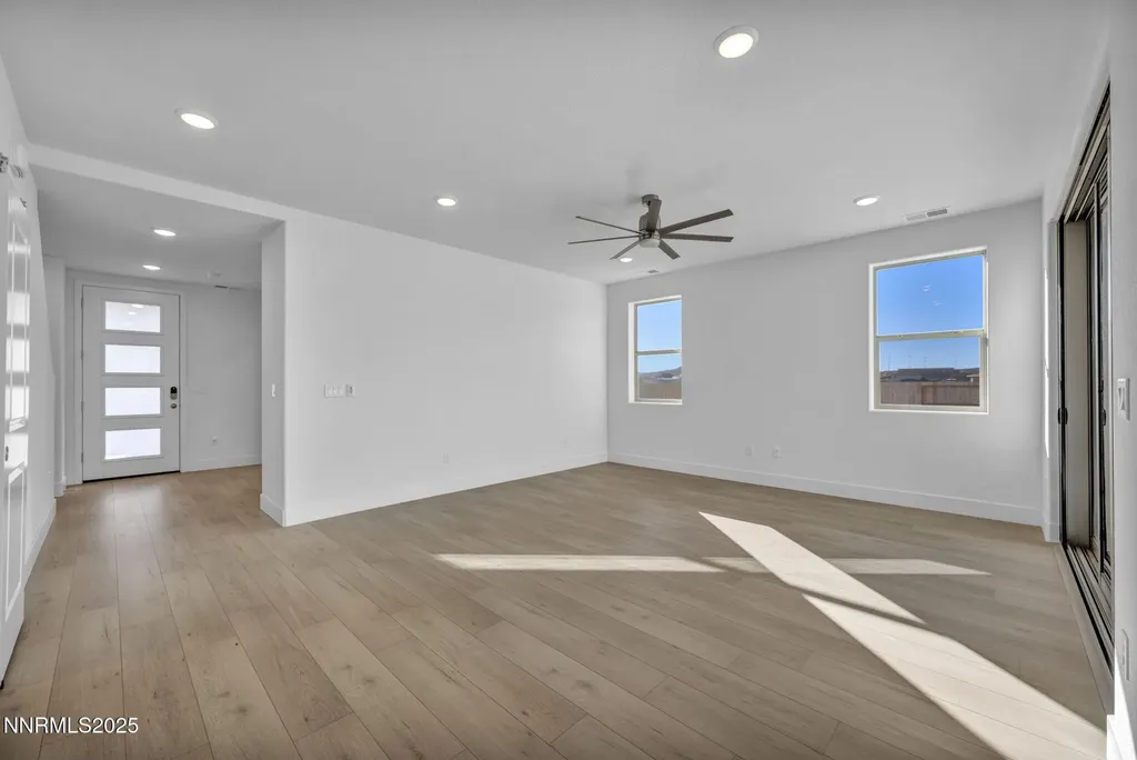 8601 Crandell Reno NV 89506