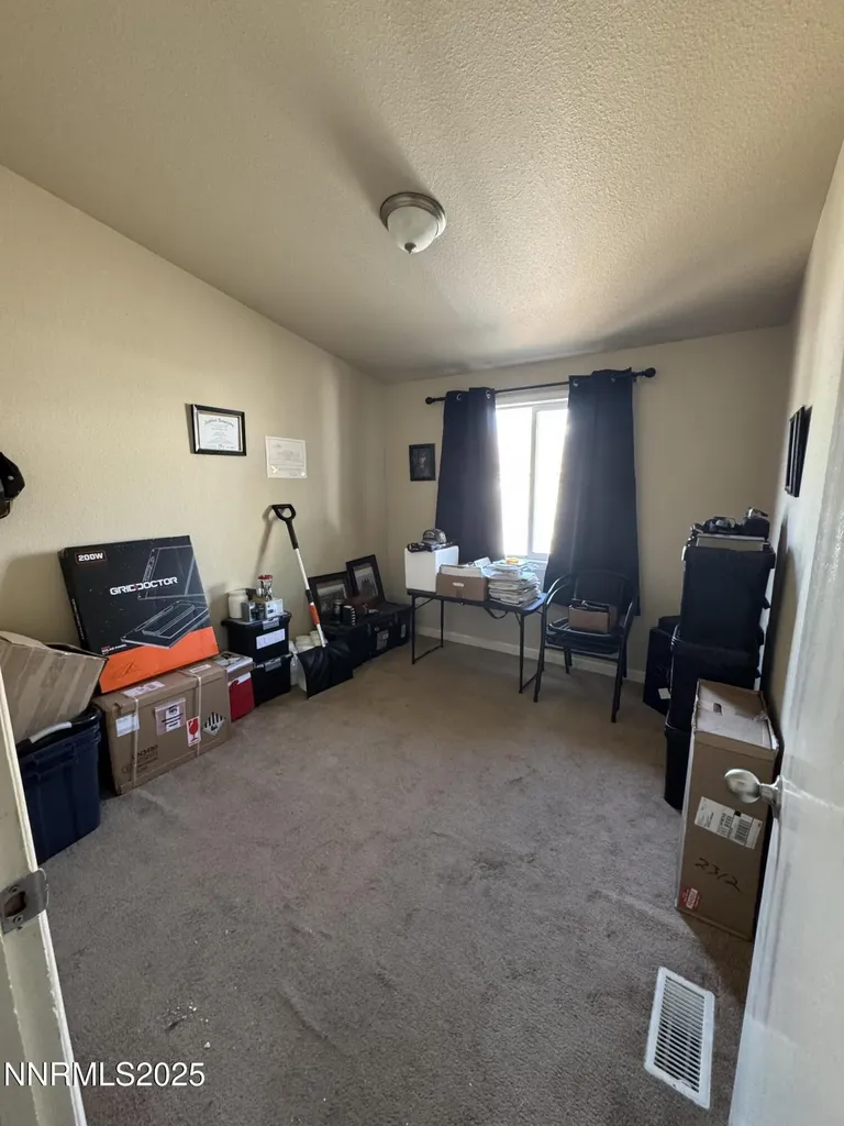 120 Hart Dayton NV 89403