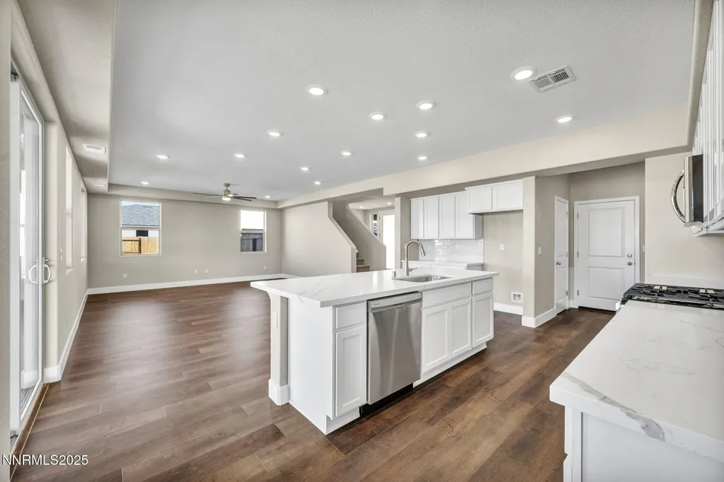 8617 Crandell Reno NV 89506