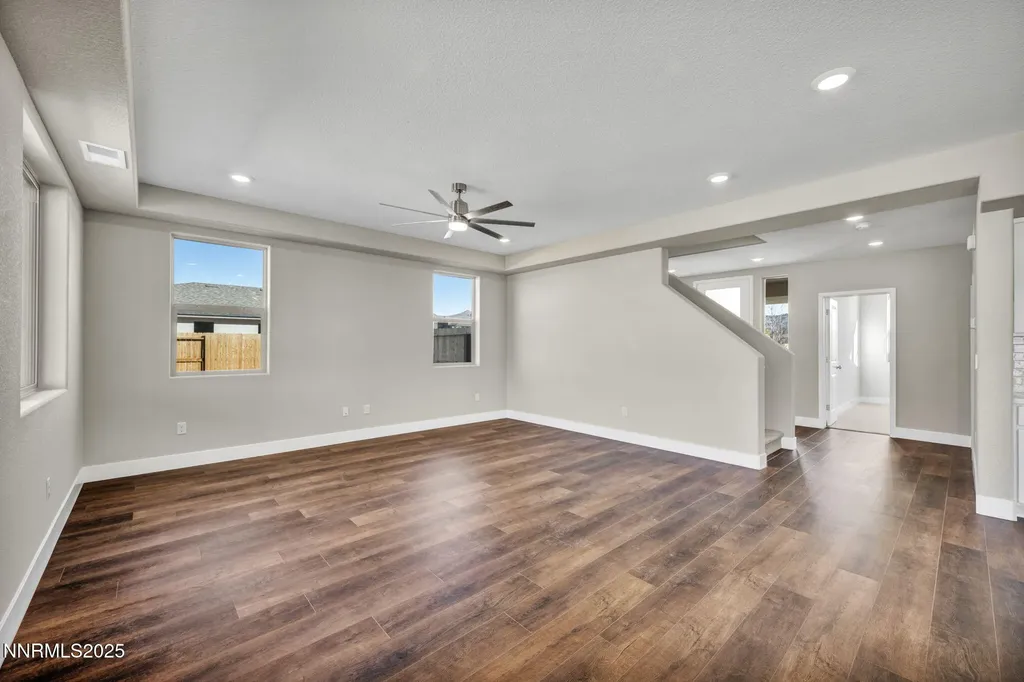 8617 Crandell Reno NV 89506