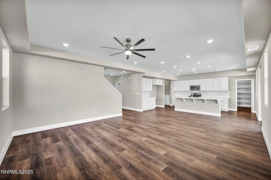 8617 Crandell Reno NV 89506