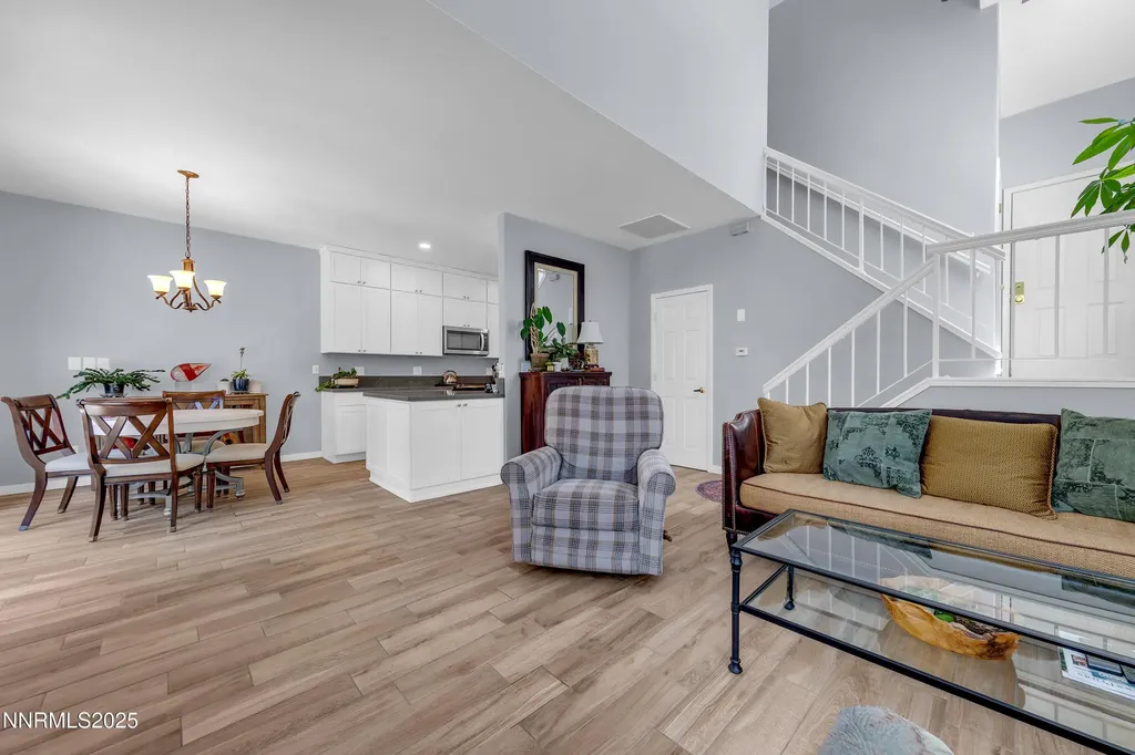 4315 Leeward Reno NV 89502