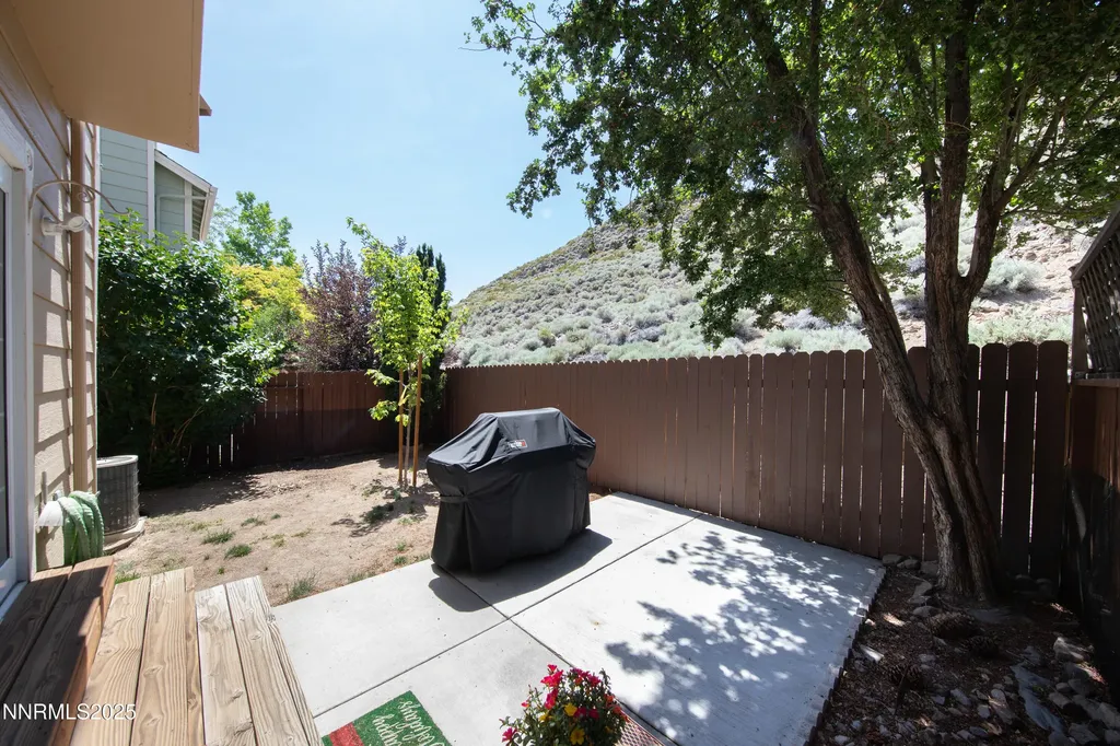 4315 Leeward Reno NV 89502