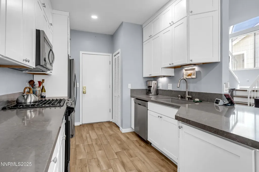 4315 Leeward Reno NV 89502