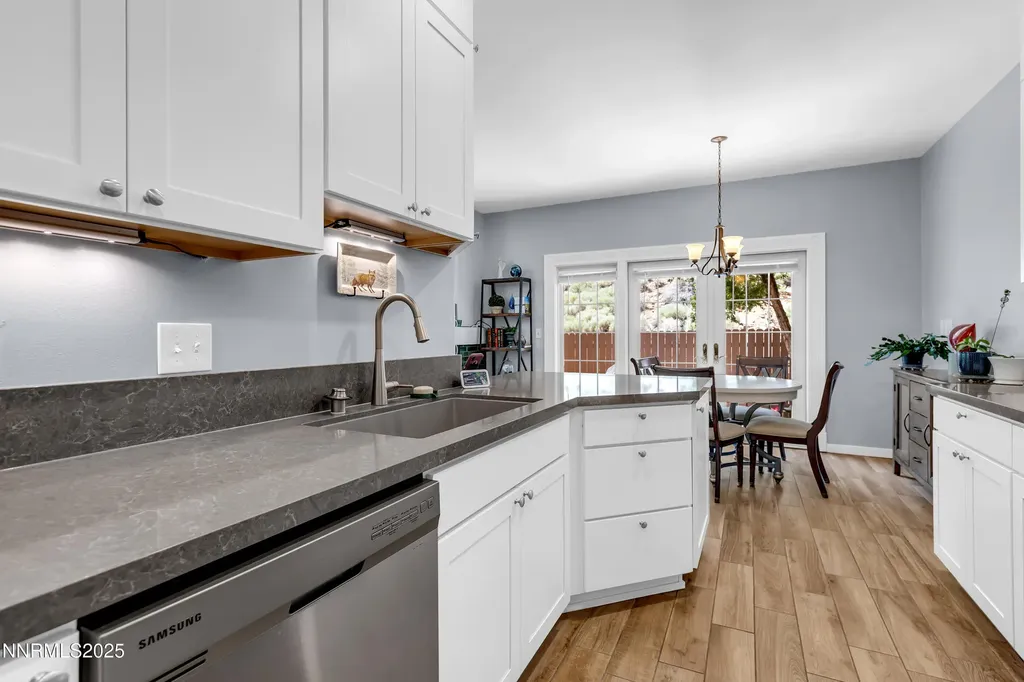 4315 Leeward Reno NV 89502