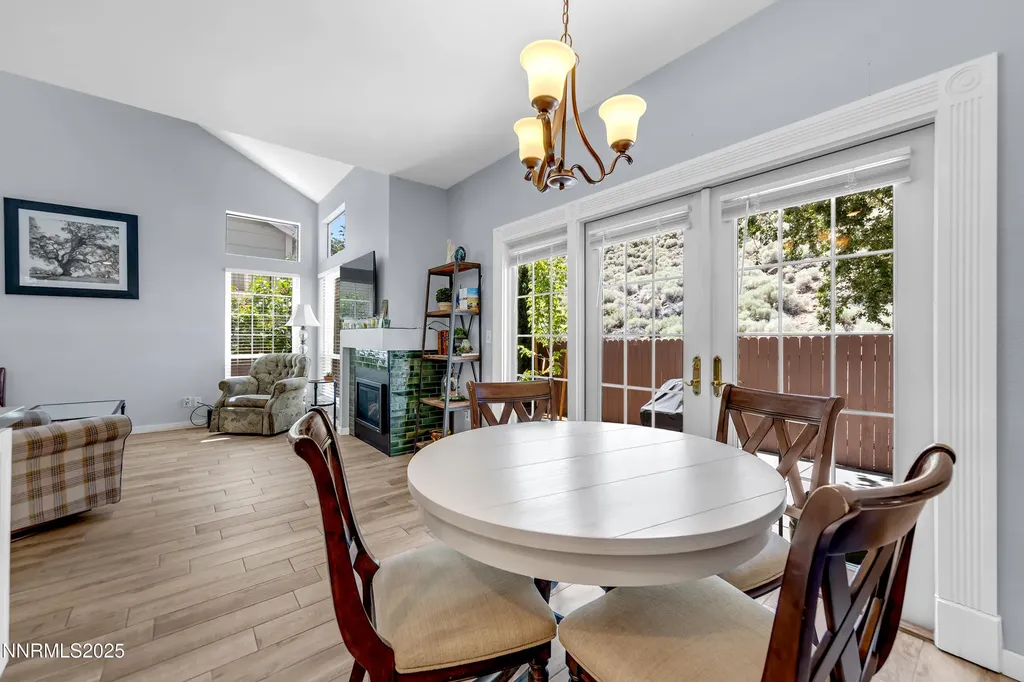 4315 Leeward Reno NV 89502