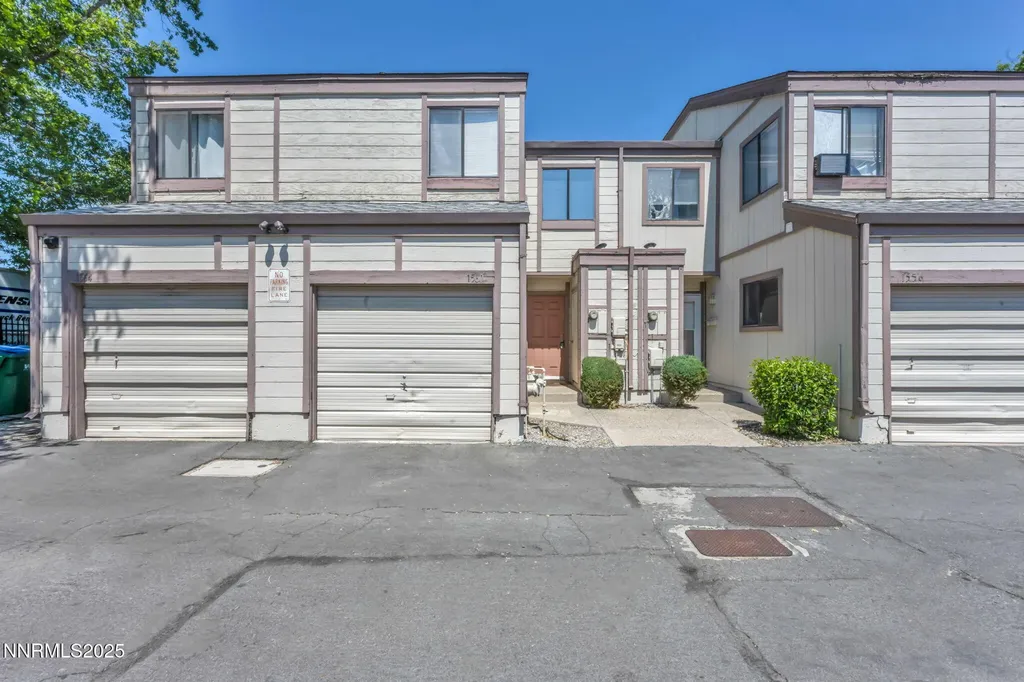1560 Steven Sparks NV 89431