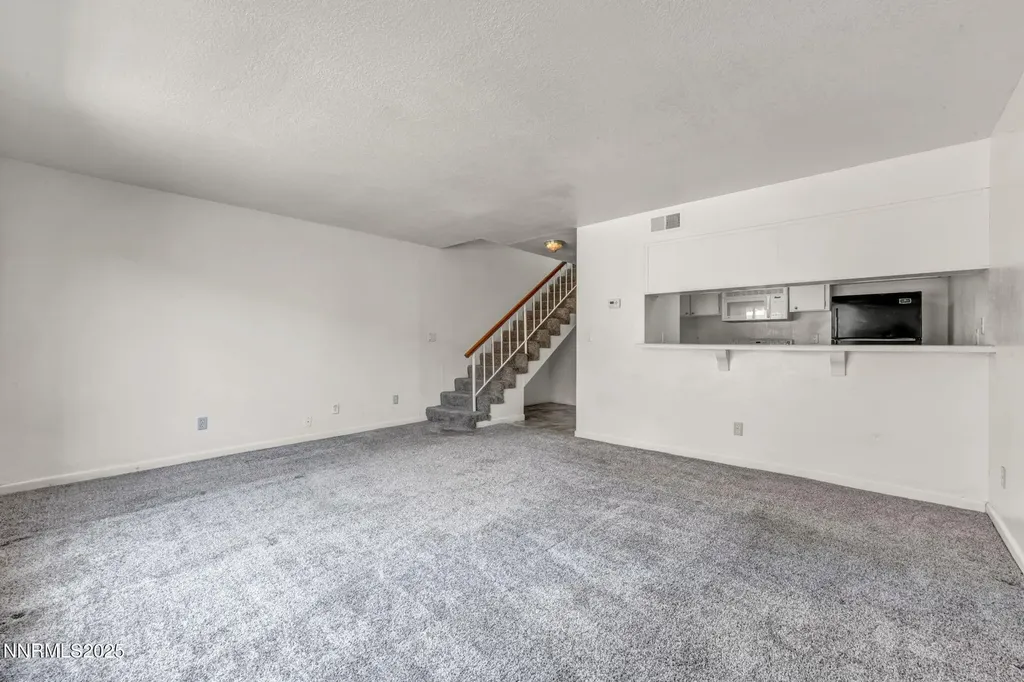 1560 Steven Sparks NV 89431