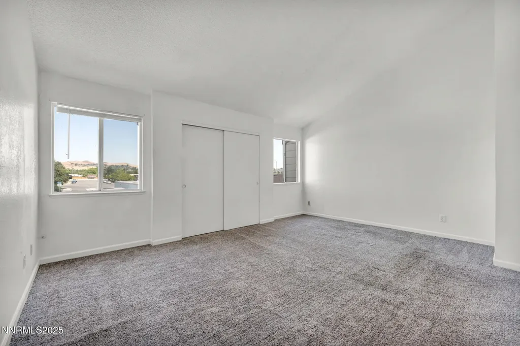 1560 Steven Sparks NV 89431