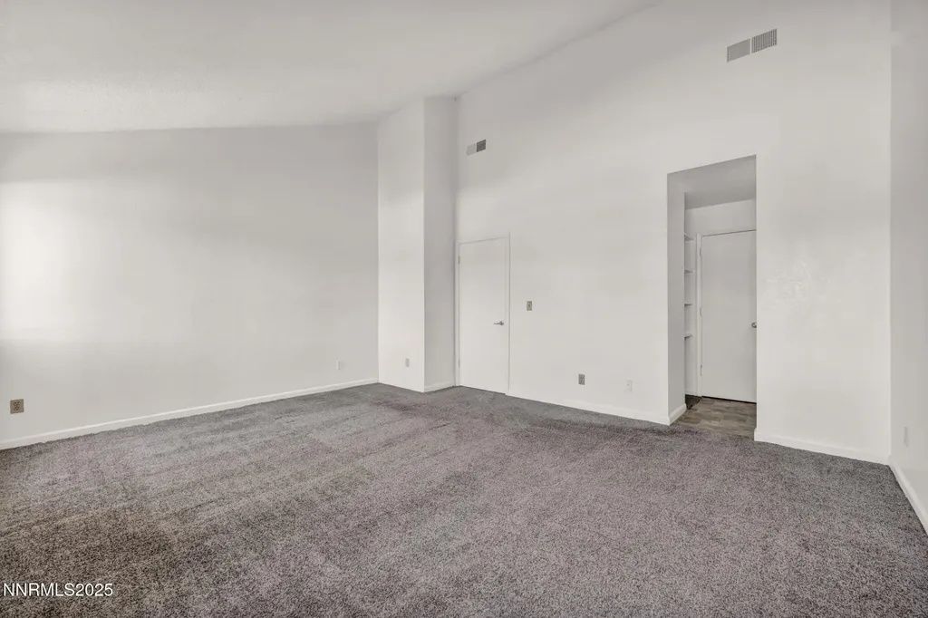 1560 Steven Sparks NV 89431