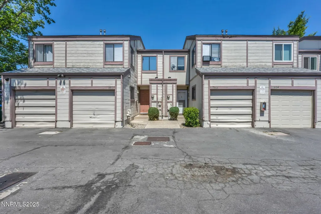 1560 Steven Sparks NV 89431