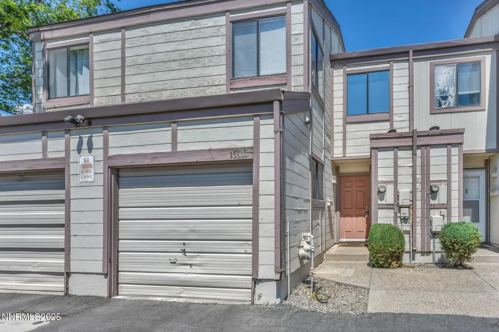 1560 Steven Sparks NV 89431
