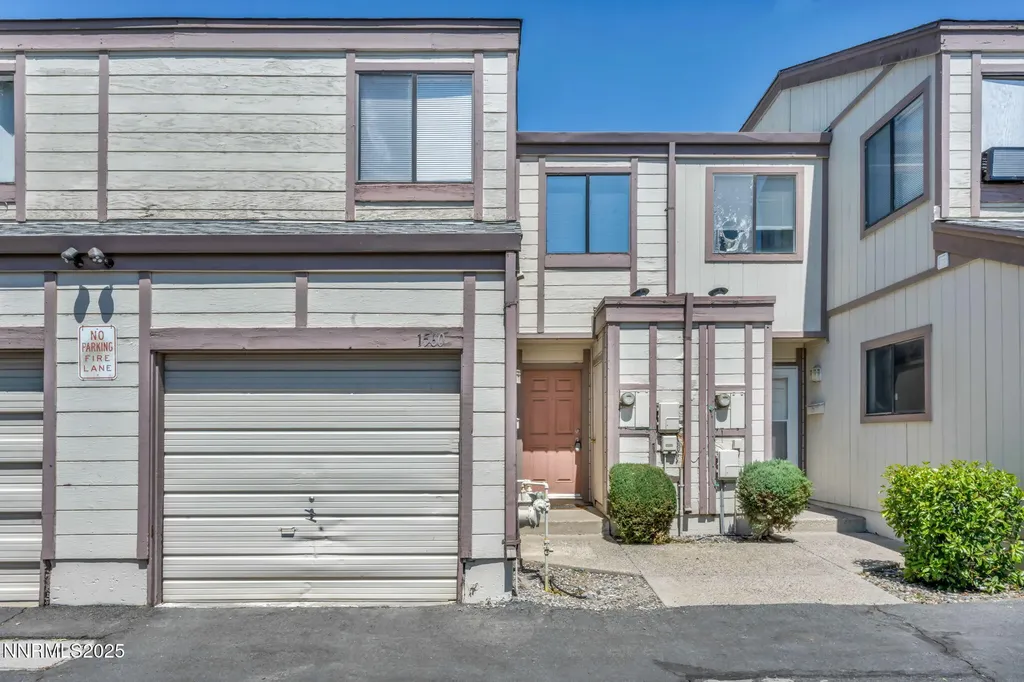 1560 Steven Sparks NV 89431