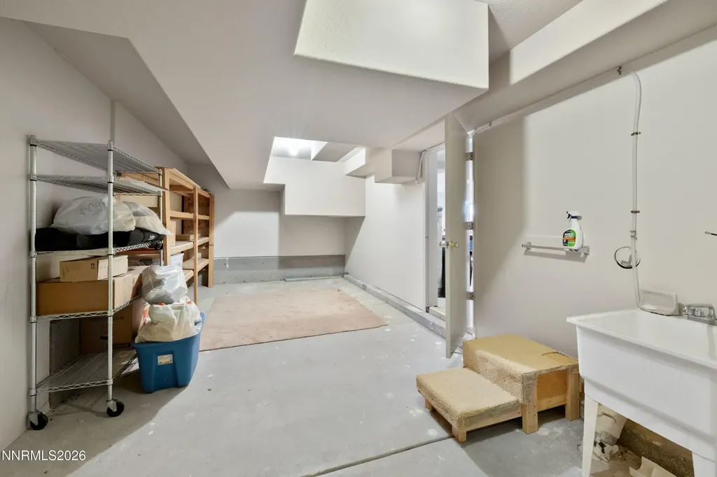 3387 Nambe Reno NV 89511