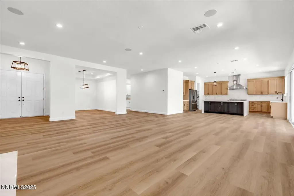 9740 Cardigan Bay Reno NV 89521