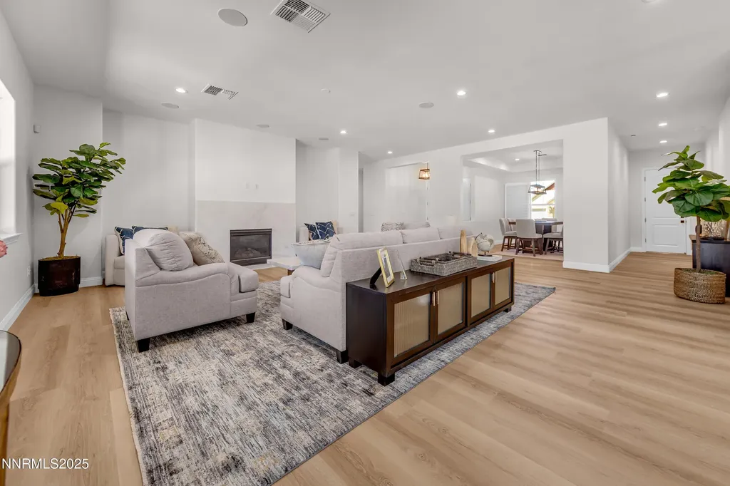 9740 Cardigan Bay Reno NV 89521