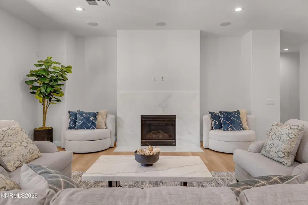 9740 Cardigan Bay Reno NV 89521