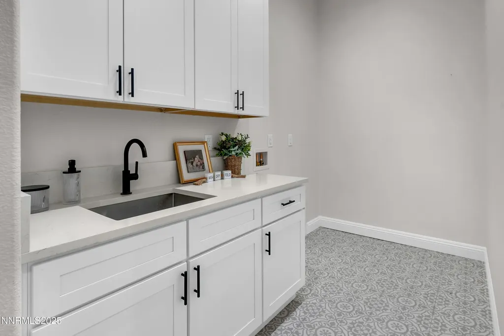 9740 Cardigan Bay Reno NV 89521