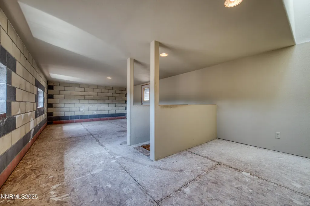 160 Shetland Reno NV 89508