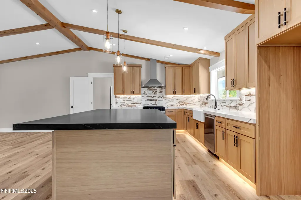 160 Shetland Reno NV 89508