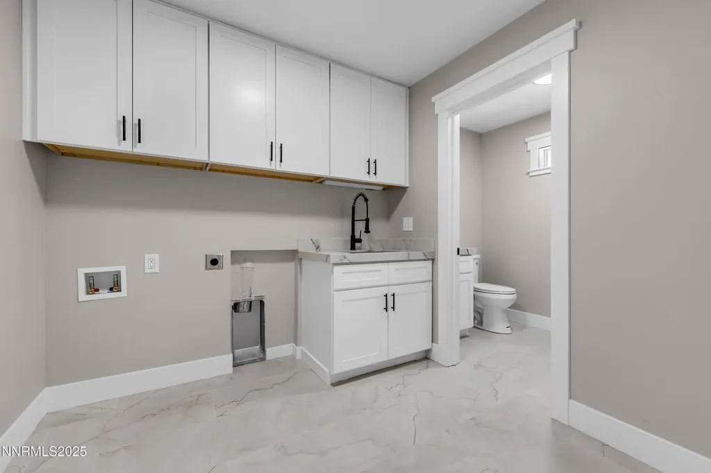 160 Shetland Reno NV 89508