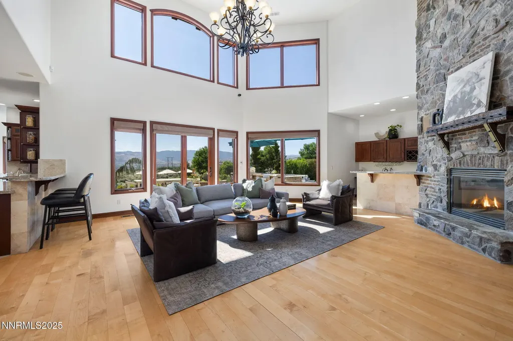 12900 Silver Wolf Reno NV 89511